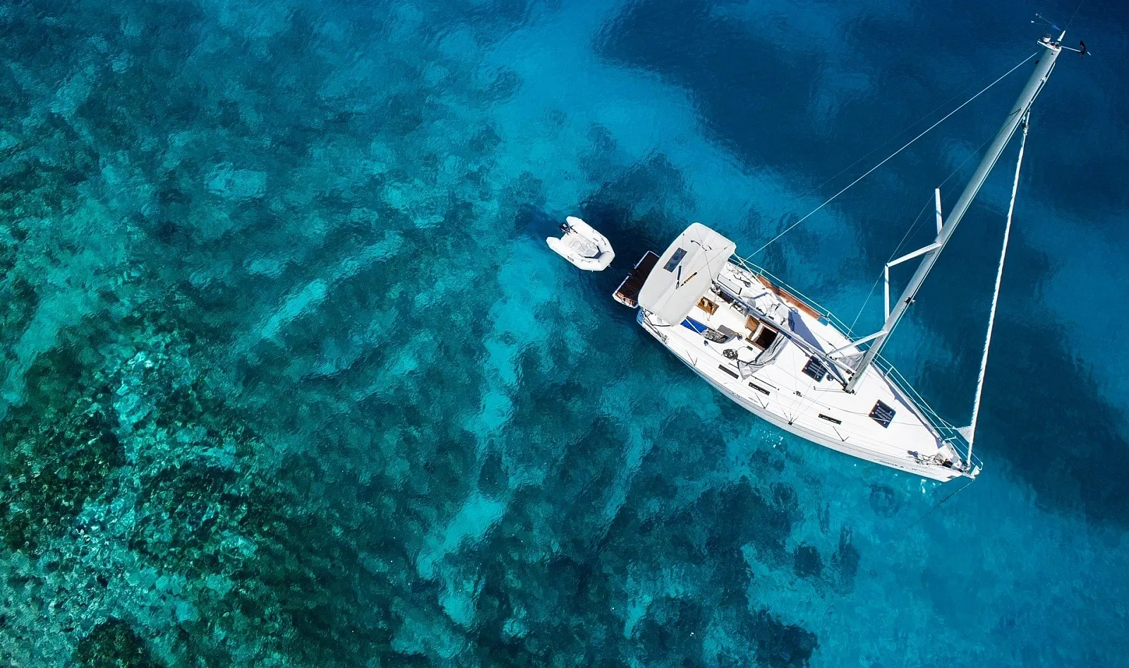 Yacht photo 1